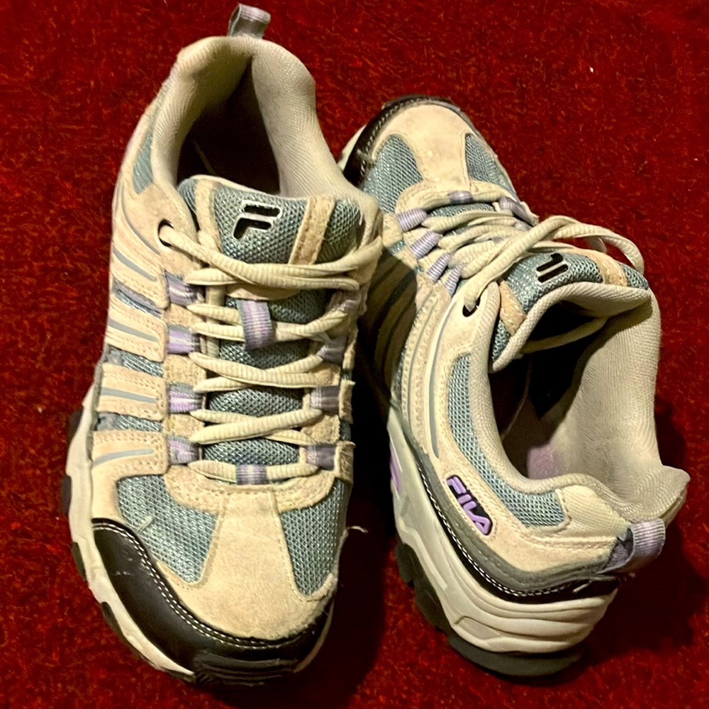 Fila women’s trail size 6.5